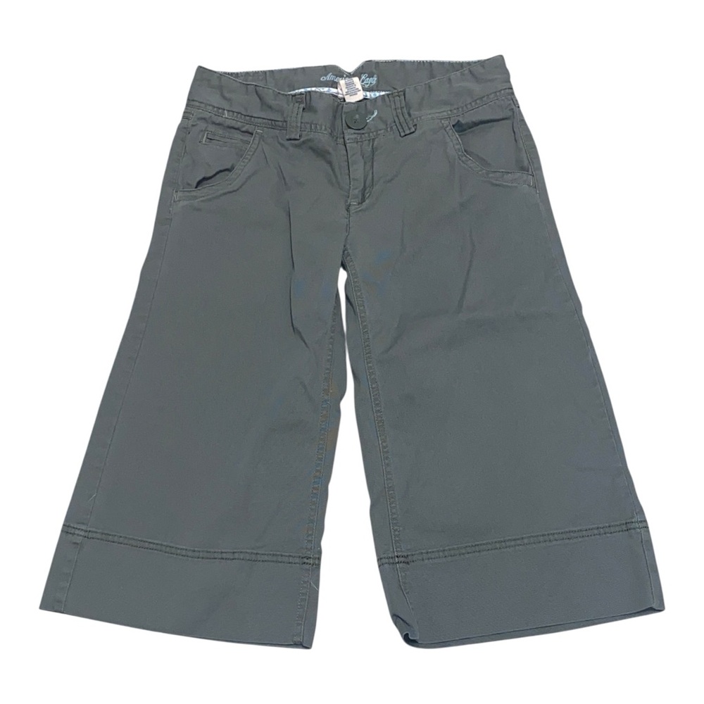 American Eagle Y2K light wash Army Green Wide Leg Bermuda Shorts/capri